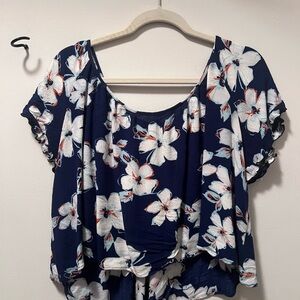 Floral Navy Top